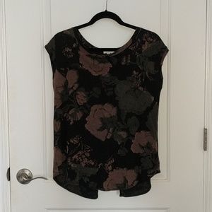Wilfred (Aritzia) Open Back Dark Floral Top